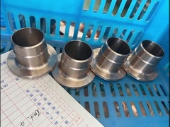 tipo di rame 35 tubo Fitings di BACCANO EN1092-1 di Stub End Fittings del nichel di 2.5mm di DN150 UNS C70600