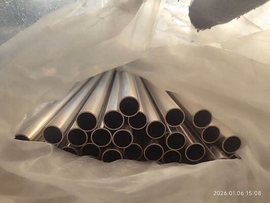 Tubo in rame-nichel senza saldatura CuNi 70/30 ASME SB466 per uso marino e industriale